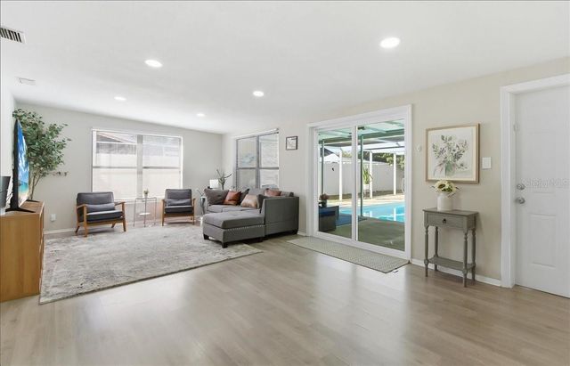 305 N CONRAD AVENUE, Sarasota, FL 34237