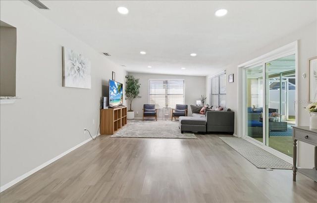 305 N CONRAD AVENUE, Sarasota, FL 34237