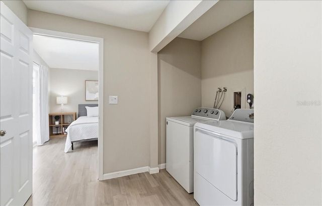 305 N CONRAD AVENUE, Sarasota, FL 34237