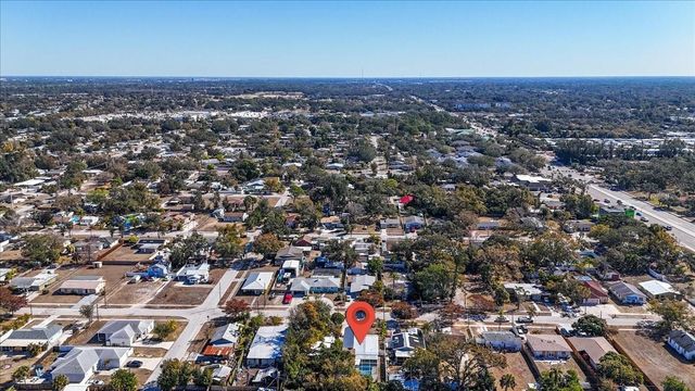 305 N CONRAD AVENUE, Sarasota, FL 34237