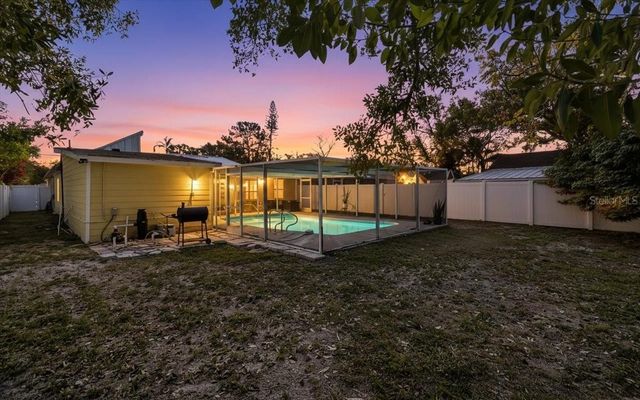 305 N CONRAD AVENUE, Sarasota, FL 34237