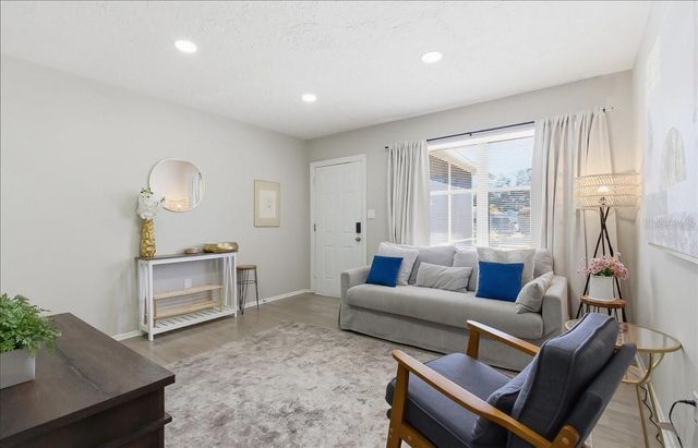 305 N CONRAD AVENUE, Sarasota, FL 34237