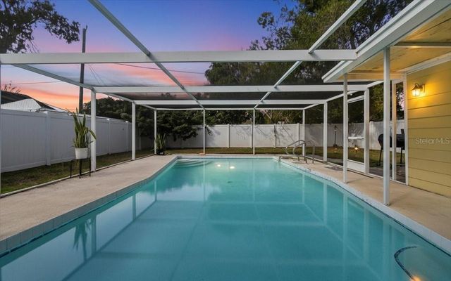 305 N CONRAD AVENUE, Sarasota, FL 34237