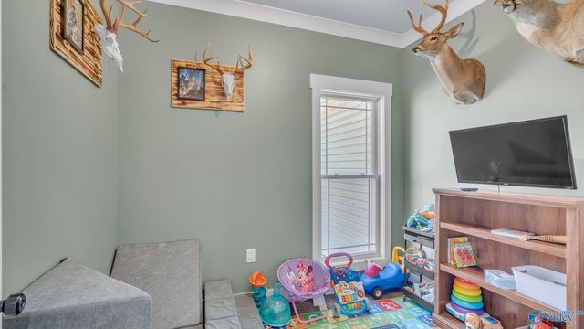 905 County Road 33, Scottsboro, AL 35769