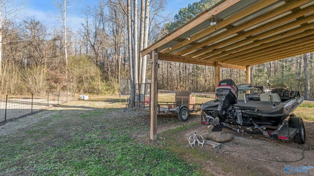 905 County Road 33, Scottsboro, AL 35769