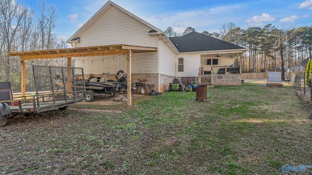 905 County Road 33, Scottsboro, AL 35769