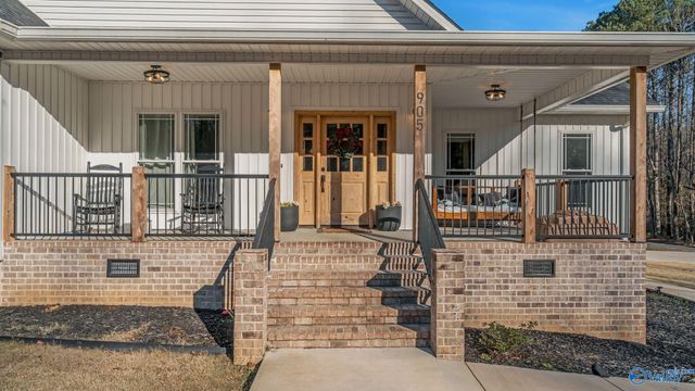 905 County Road 33, Scottsboro, AL 35769