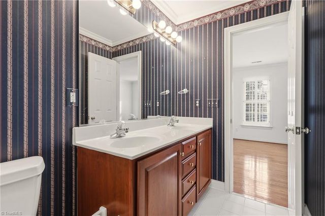 509 Boxthorne Court, Winston-salem, NC 27106