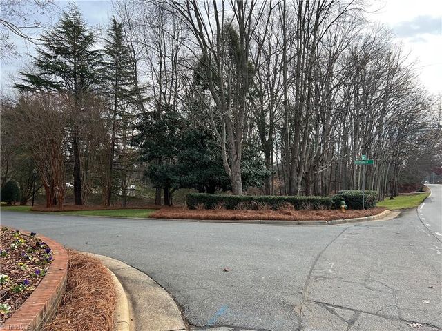 509 Boxthorne Court, Winston-salem, NC 27106