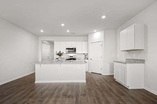 424 Lauren Ln, Chapel Hill, TN 37034