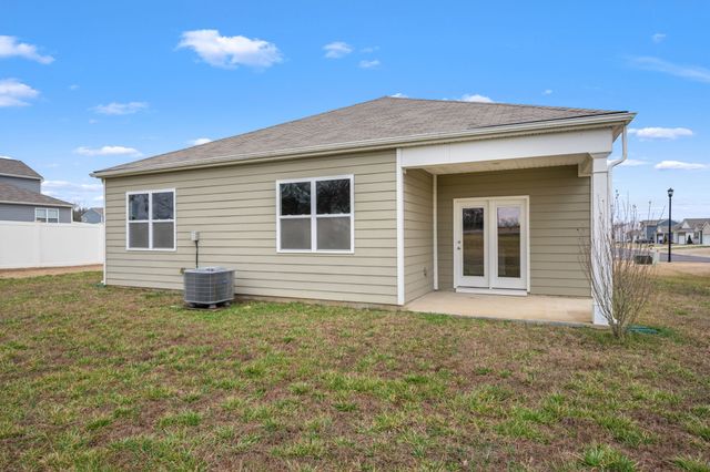 424 Lauren Ln, Chapel Hill, TN 37034