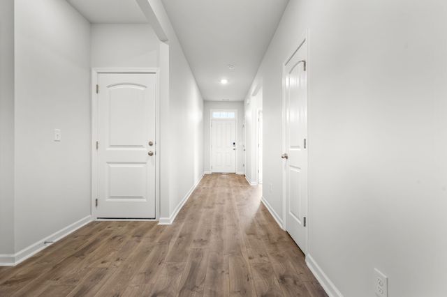 424 Lauren Ln, Chapel Hill, TN 37034