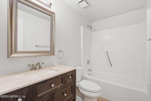 11631 GWYNFORD Lane, Jacksonville, FL 32223