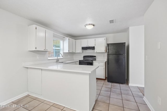 11631 GWYNFORD Lane, Jacksonville, FL 32223