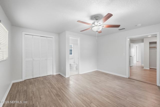 11631 GWYNFORD Lane, Jacksonville, FL 32223