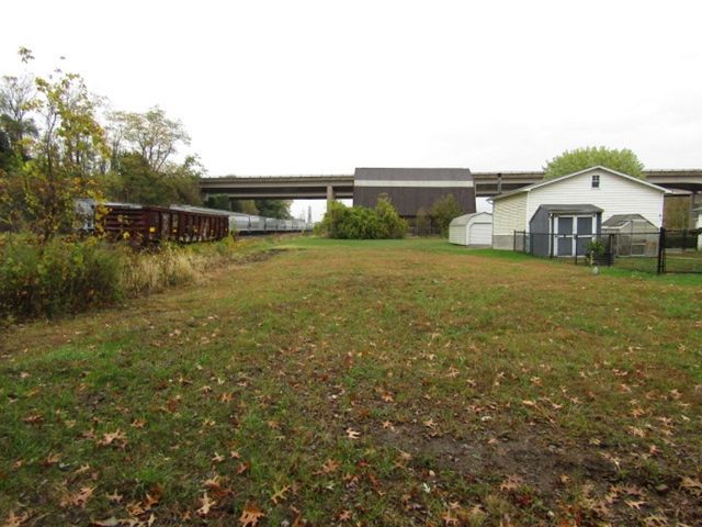 203 E Madison Ave, New Castle, PA 16102