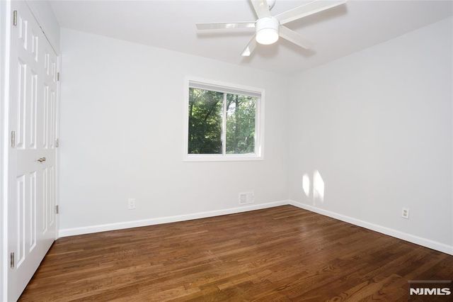 69 Pittis Avenue, Allendale, NJ 07401