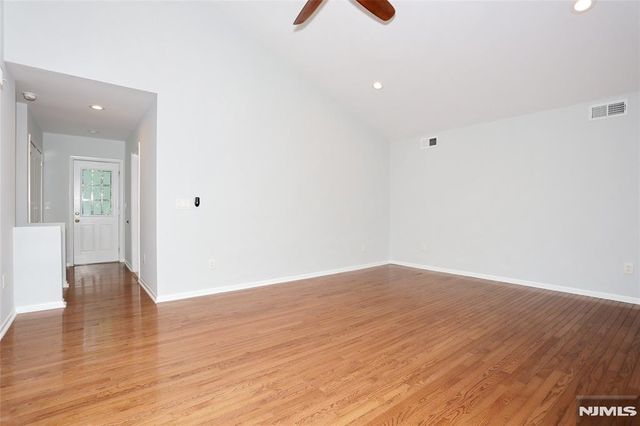69 Pittis Avenue, Allendale, NJ 07401