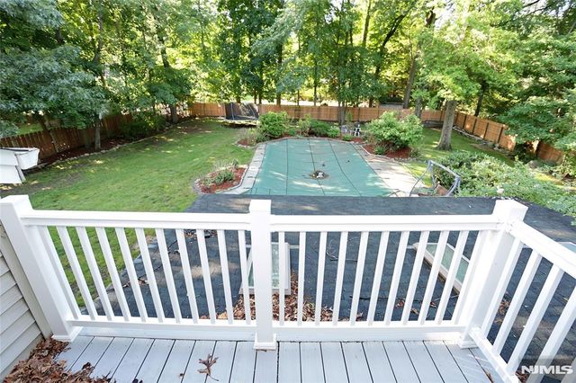 69 Pittis Avenue, Allendale, NJ 07401
