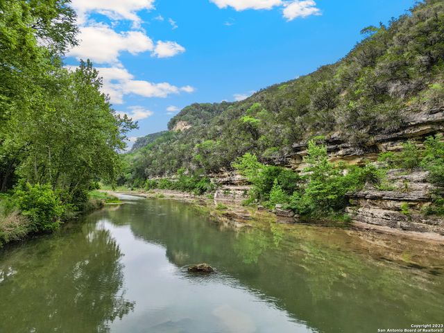 877 Bingham, New Braunfels, TX 78132