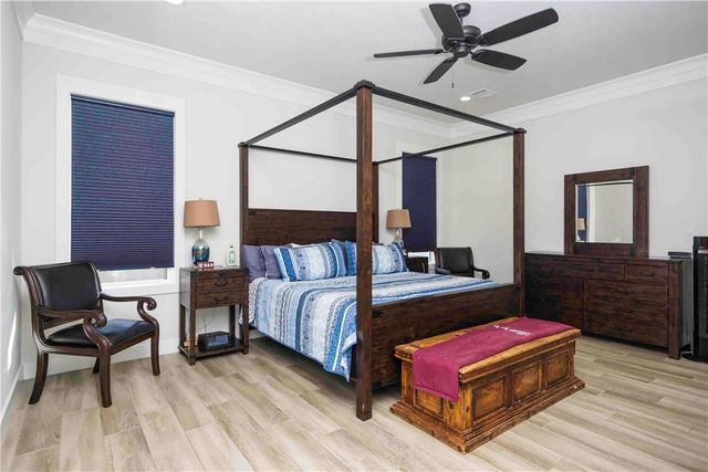 2047 Pebble Bend Drive, College Station, TX 77845