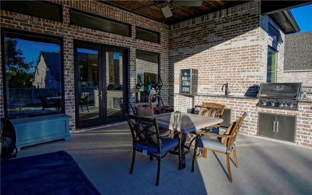 2047 Pebble Bend Drive, College Station, TX 77845