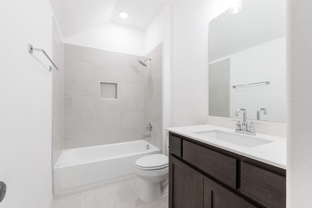 2102 Crimson Sunset DR, Georgetown, TX 78628