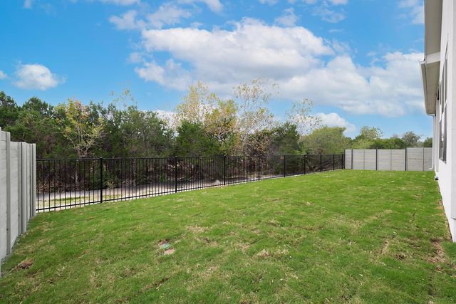 2102 Crimson Sunset DR, Georgetown, TX 78628