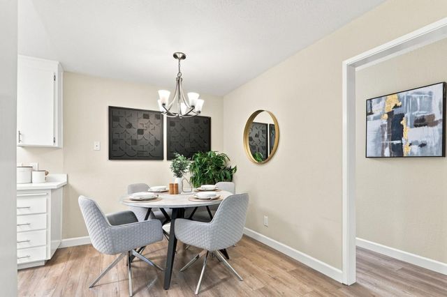 309 Tradewinds Drive 15, San Jose, CA 95123