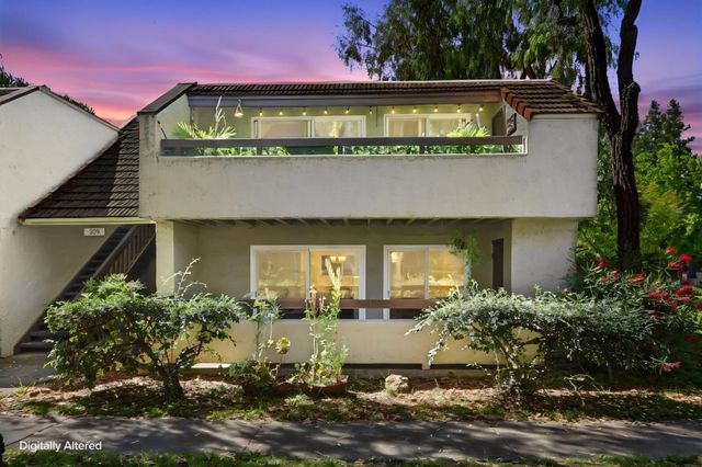 309 Tradewinds Drive 15, San Jose, CA 95123