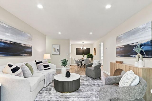 309 Tradewinds Drive 15, San Jose, CA 95123