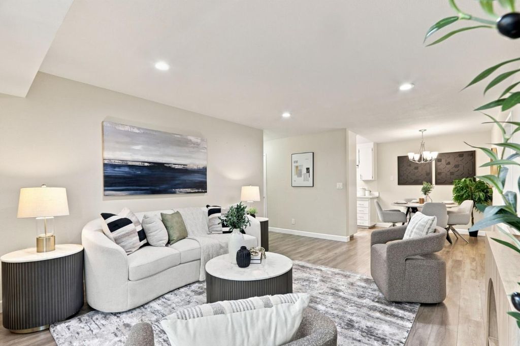 309 Tradewinds Drive 15, San Jose, CA 95123