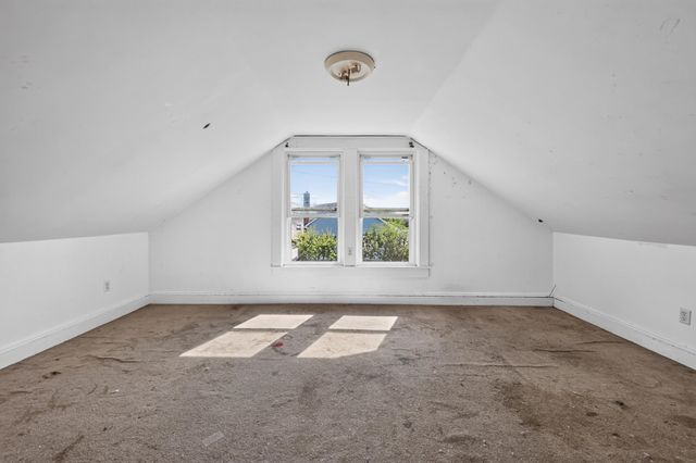 226 Lafayette Street, Manchester, NH 03102
