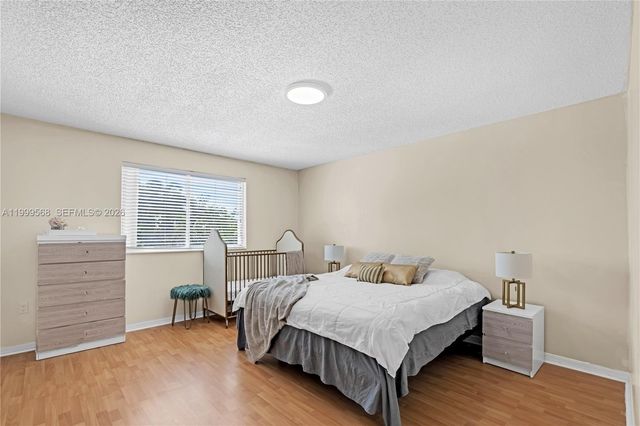 13790 SW 174th St, Miami, FL 33177