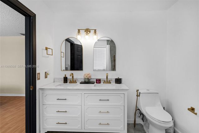 13790 SW 174th St, Miami, FL 33177