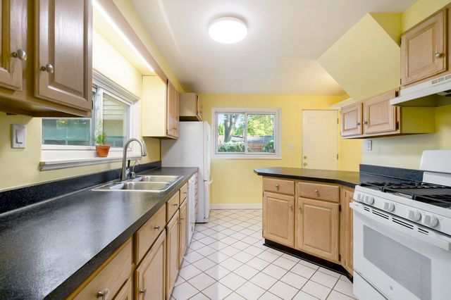1709 South Boulevard, Ann Arbor, MI 48104
