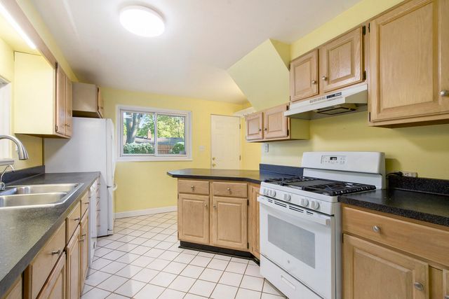 1709 South Boulevard, Ann Arbor, MI 48104