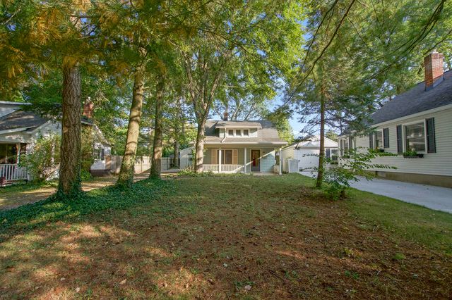 1709 South Boulevard, Ann Arbor, MI 48104