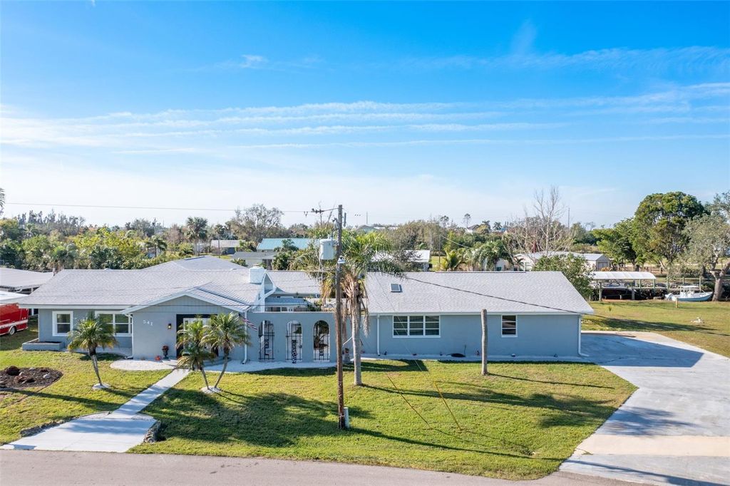 541 RIDGECREST DRIVE, Punta Gorda, FL 33982