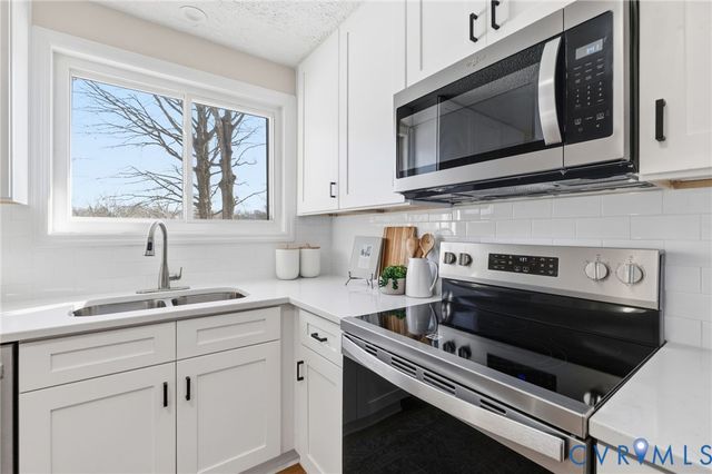 6801 Ghent Cir, Chesterfield, VA 23832