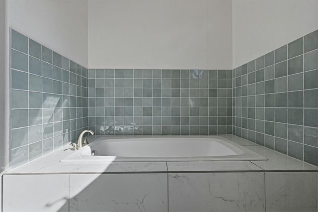 2920 Burton Avenue SE, Albuquerque, NM 87106