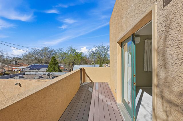 2920 Burton Avenue SE, Albuquerque, NM 87106