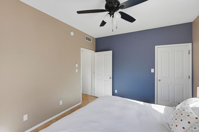 2920 Burton Avenue SE, Albuquerque, NM 87106