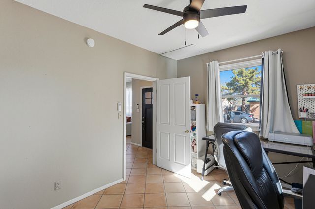 2920 Burton Avenue SE, Albuquerque, NM 87106