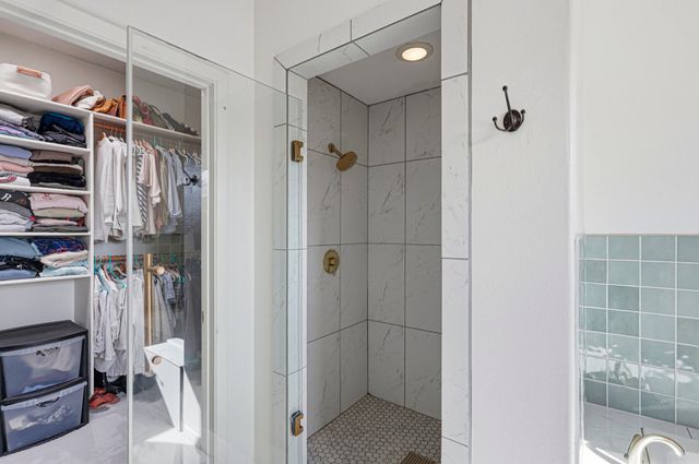 2920 Burton Avenue SE, Albuquerque, NM 87106