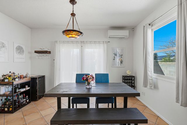 2920 Burton Avenue SE, Albuquerque, NM 87106