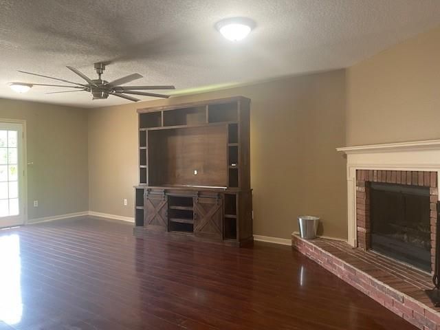 700 Northridge Street, Angleton, TX 77515