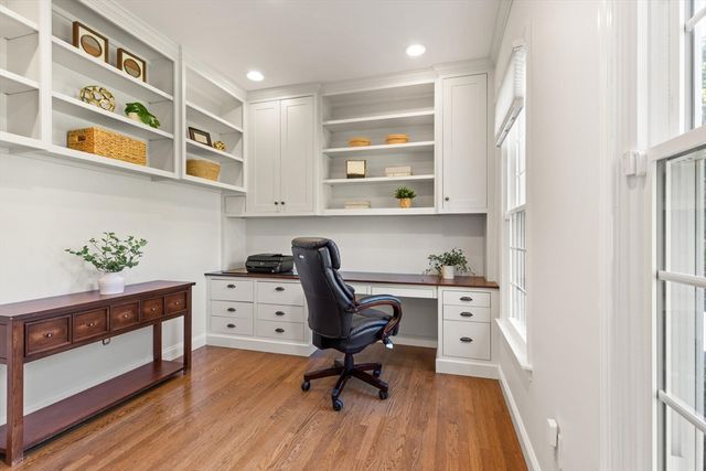 3 Joshua Path, Natick, MA 01760