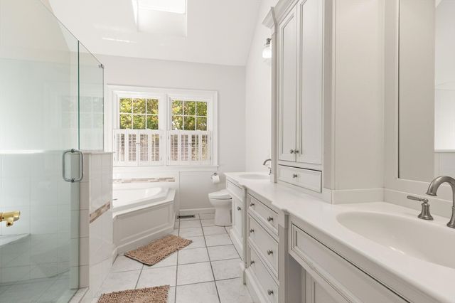 3 Joshua Path, Natick, MA 01760