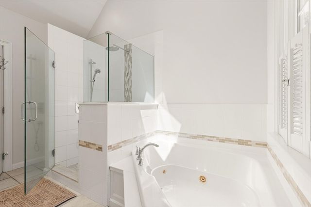 3 Joshua Path, Natick, MA 01760